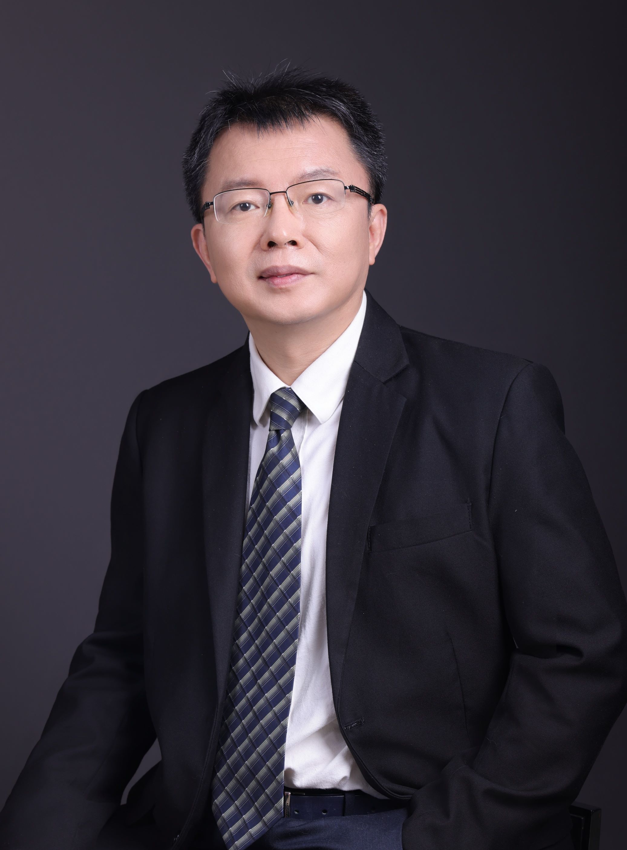 Bin Cui